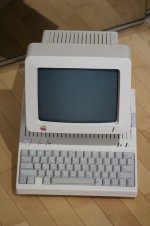 Apple IIc.JPG