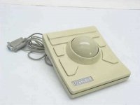 ch-products-dt225-4-button-trackball-pro-serial-mouse-1.21__63944.1490211958.jpg