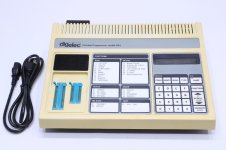 sd16153-digelec-824-portable-programmer.jpg