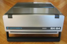 800px-Commodore_SX-64_front_1.jpg